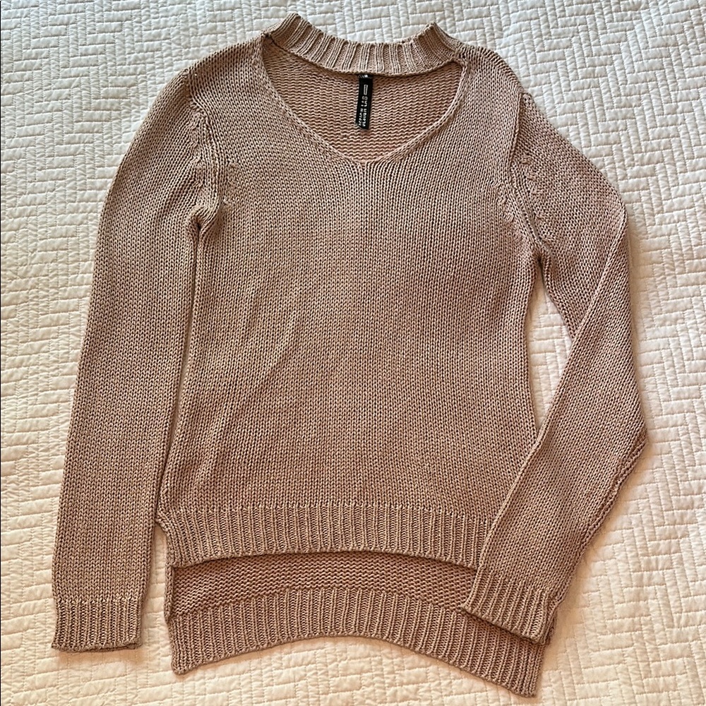 Design Lab Lord & Taylor Cutout Sweater Size XS